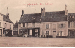 91 - LA FERTE ALAIS - SAN47034 - Place Du Marché - La Ferte Alais