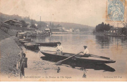 92 - BAS MEUDON  - SAN54874 - La Passeur De L'Ile Séguin - Meudon