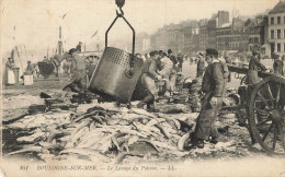 D7764 Boulogne Sur Mer Le Lavage Du Poisson - Boulogne Sur Mer