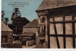 Lannion Rue Kerampont Statue De St Divy - Lannion