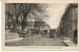 SAINTE MENEHOULD. Place D' Austerlitz - Sainte-Menehould