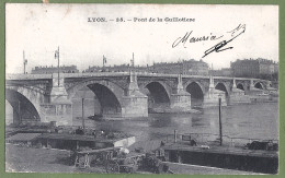 CPA  - RHONE - LYON (2è) - PONT DE LA GUILLOTIERE - Animation, Péniches à Quai - Lyon 6