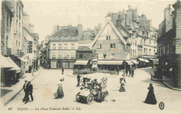 21 - Dijon - Place François Rude - Animée - Automobiles - Pharmacie Bruant - CPA - Voir Scans Recto-Verso - Dijon