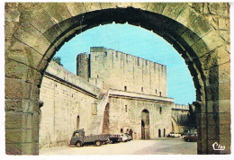 30   AIGUES MORTES  LA TOUR  PORTE INTERIEURE DE LA GARDETTE 1967 - Aigues-Mortes