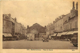 - Dpts Div.-ref-BN238- Creuse - Gueret - Place Du Marché - Halle - Magasin Graines Potagères - Voiture - - Guéret