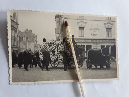 CARTE PHOTO FOTOKAART DIFFERDANGE BRASSERIE DU COIN HÔTEL RESTAURANT MERGEN MAJERUS 1957 - Differdange