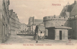 Nantes * Rue Des états * Cathédrale , Château * Station De Tram Tramway - Nantes