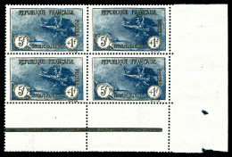 ** N°232, Orphelins, 5F +1F Noir Et Bleu En Bloc De Quatre, Coin De Feuille Inférieur, Très Bon Centrage, SUP (certifica - Unused Stamps