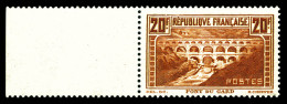 ** N°262, 20f Pont Du Gard Type IIB, Bdf, TTB (signé Calves)  Qualité: **  Cote: 550 Euros - Unused Stamps