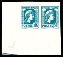 ** N°648Ca, 50f Marianne D'Alger: 50f Renversé Tenant à Normal En Paire Turquoise Non Dentelée. SUP (certificat)  Qualit - Unused Stamps