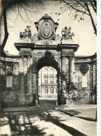 62 - Arras - Le Palais St-Vaast - Entrée Monumentale - Mention Photographie Véritable - Carte Dentelée - CPSM Grand Form - Arras