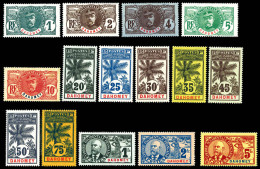 * N°18/32, Série Palmiers, Les 15 Valeurs TB (certificat)  Qualité: *  Cote: 738 Euros - Unused Stamps