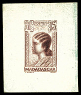 (*) N°166, Type Non Adopté Vertical 15c. Femme Malgache ,épreuve D'artiste En Noir D'artiste En Brun.  Qualité: (*) - Nuevos