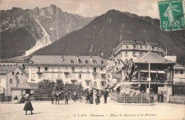 FRANCE - Chamonix - Vue Sur La Place De Saussure Et Le Brévent - Animé - Vue Générale - Carte Postale Ancienne - Chamonix-Mont-Blanc