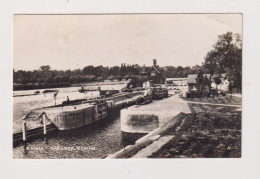 ENGLAND - Goring The Lock Vintage Used Postcard As Scans - Autres & Non Classés