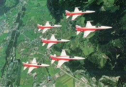 Armée Suisse, Patrouille Suisse Survolant Schattdorf, Avion F 5E Tiger (930) 10x15 - 1946-....: Moderne