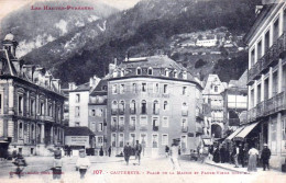 65 - Hautes Pyrenées -   CAUTERETS  - Place De La Mairie Et Pauze Vieux - Cauterets