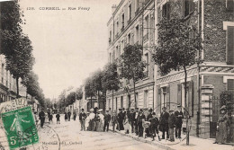 FRANCE - Corbeil - Vue Sur Une Rue Féray - Vue Générale - Animé - Carte Postale Ancienne - Corbeil Essonnes