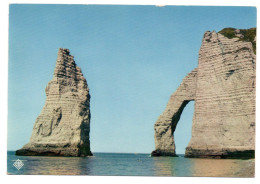 étretat , L'aiguille De La Porte D'aval - Etretat