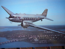 Avion / Airplane / SAS - SCANDINAVIAN AIRLINES SYSTEM / Douglas DC-3 - 1946-....: Moderne