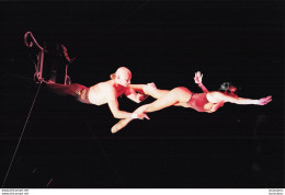 CIRQUE ALEXIS  GRUSS  10/1996  SPECTACLE L'HERITAGE DU SAVOIR FAIRE  CIRCUS PHOTO DE PRESSE AGENCE  ANGELI  27x18cm T2 - Cirque