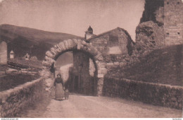 SPELLO CARTE PHOTO FEMME ET SON ENFANT PORTA D'ELL ARCE - Autres & Non Classés