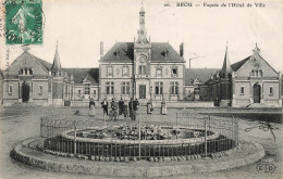 FRANCE - Brou - Vue Sur La Façade De L'hôtel De Ville - Vue Générale - Animé - Carte Postale Ancienne - Chateaudun