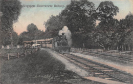 Singapour - SINGAPORE - Government Railway - Train, Chemin De Fer - Tirage Couleurs - Singapour