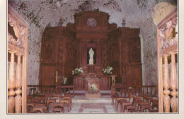 CPM . HAUTE- ISLE. - Eglise De L'Annonciation, Troglodytique. Choeur Et Retable - Haute-Isle