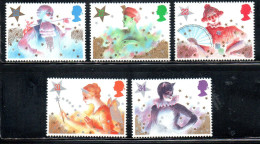 GREAT BRITAIN GRAN BRETAGNA 1985 CHRISTMAS NATALE NOEL WEIHNACHTEN NAVIDAD NATAL COMPLETE SET  SERIE COMPLETA MNH - Nuevos