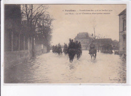 VENDOME: Inondations Des 1910, Les Murs, Le 20e Chasseurs Allant Porter Secours - Très Bon état - Vendome