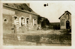 Ref 1 - Photo : La Cadurie Prôche Chateau-Gontier , Mayenne - France . - Europa