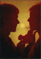 ROMANCE D’AMOUR 1960 "Portrait Avec Coucher De Soleil" - Parejas