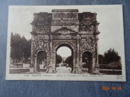 L'ARC DE TRIOMPHE - Orange