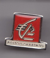 Pin's  Caisse D' Epargne Ecureuil  Poitou Charentes Réf 7487JL - Bancos