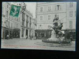 LA ROCHELLE                          MONUMENT FROMENTIN ET RUE DU PALAIS - La Rochelle