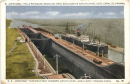 SS Cristobal In Middle East Chamber - Panama Canal - Panamá