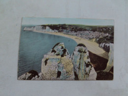 (Seine Maritime - 76) -  ETRETAT  -  La Chambre Des Demoiselles Et La Plage..........voir Scans - Etretat