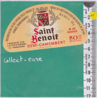 C1167 FROMAGE DEMI CAMEMBERT DURAND THIAUCOURT MEURTHE ET MOSELLE  SAINT BENOIT  - Cheese