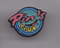 Pin's Pin's Club Réf 7049JL - Autres & Non Classés