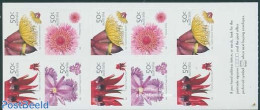 Australia 2005 Wild Flowers Booklet Of 10 Stamps, Mint NH, Nature - Flowers & Plants - Stamp Booklets - Ongebruikt