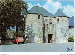 ACMP11-72-0909 - Les Alpes Mancelles - FRESNAY SUR SARTHE - Station Verte De Vacances - Porte D'entrée Du Château - La Fresnaye Sur Chédouet