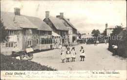 41945045 Child Okeford Strassenansicht Kinder Pferdekutsche  - Sonstige & Ohne Zuordnung