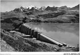 ADYP3-73-0226 - HAUTELUCE - Le Barrage De La Girotte Et Le Mont Blanc  - Autres & Non Classés