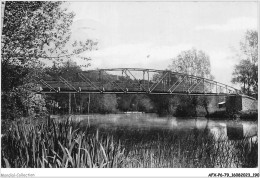 AFXP6-79-0548 - THOUARS - La Nouvelle Passerelle De Crevant - Thouars