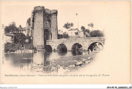 AFXP5-79-0420 - PARTHENAY - Porte Et Pont Saint-Jacques - Vue Prise Sur La Rive Gauche Du Thouet - Parthenay
