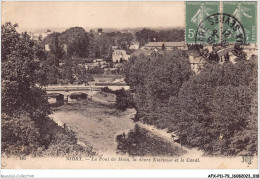 AFXP11-79-0892 - NIORT - Le Pont De Main - La Sevre Niortaise Et Le Canal - Niort