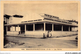 AFXP8-79-0663 - BRIOUX-SUR-BOUTONNE - Les Halles - Brioux Sur Boutonne