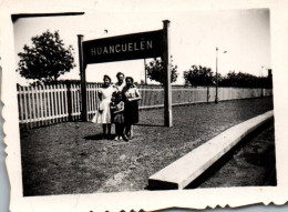 Huanguelen - Photo Ancienne - Le Quai De La Gare ? - Argentine Argentina - 7x9 Cm - Argentine