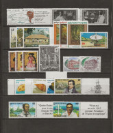 POLYNESIE  LOT DE 22 TIMBRES     N**  BONNE COTE - Colecciones & Series